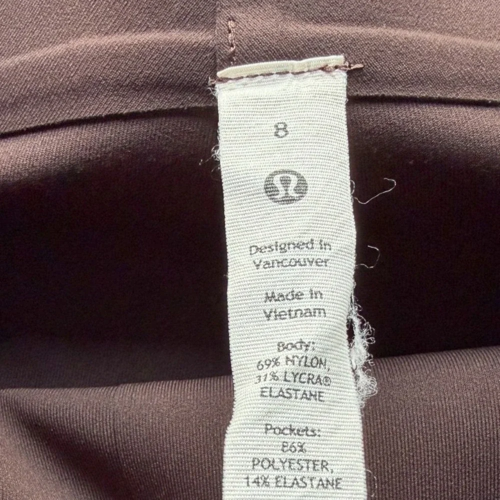 Lululemon Smooth Fit Pull-On Bootcut Pants Womens 8 Brown Travel Office Stretchy